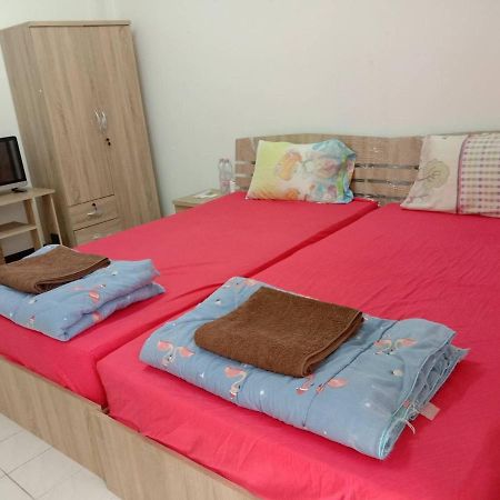 Natcha Place Thammasat Rangsit Bangkok Exterior photo