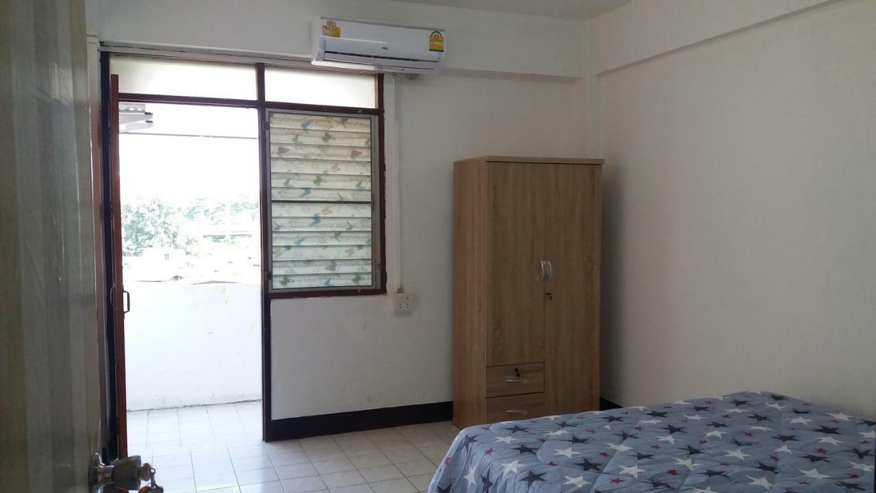 Natcha Place Thammasat Rangsit Bangkok Exterior photo